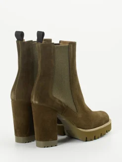 Damen Konstantin Starke – Chelsea Boots aus Veloursleder oliv