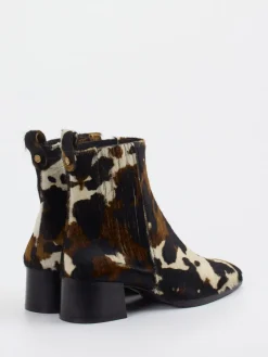 – Chelsea Boots aus Ponyfell dunkelbraun*Konstantin Starke New
