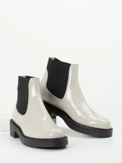 Damen Konstantin Starke – Chelsea Boots aus Lackleder creme