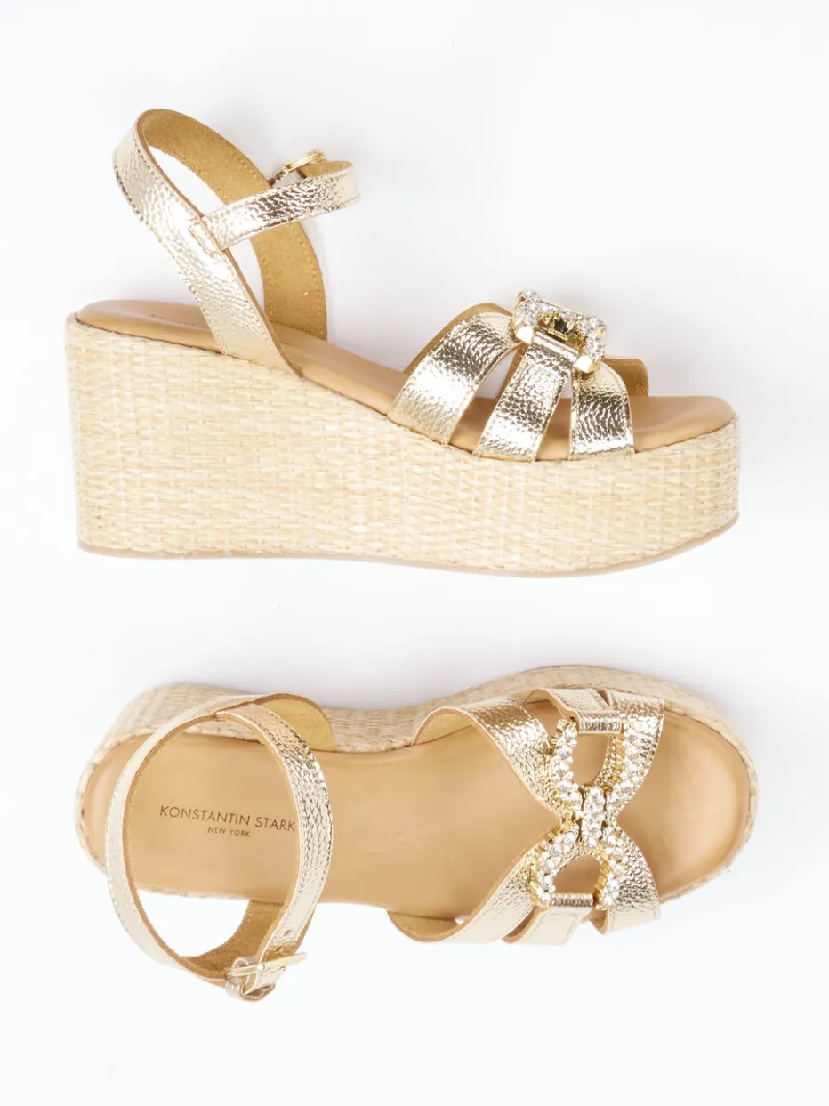Damen Konstantin Starke – Keilsandale aus Metallicleder