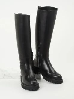 – Kniehohe Stiefel aus Kalbleder*Konstantin Starke Hot