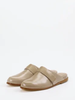 – Mules aus Lammleder in Beigegrau*Konstantin Starke Discount