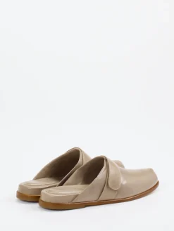 – Mules aus Lammleder in Beigegrau*Konstantin Starke Discount