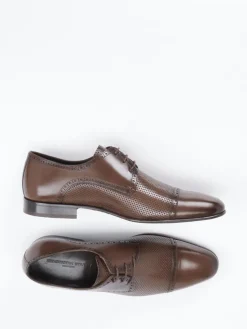 – Oxford aus geprägtem Leder schoko*Konstantin Starke Hot