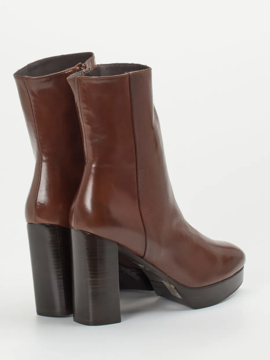 Damen Konstantin Starke – Plateau-Stiefelette aus Lammleder