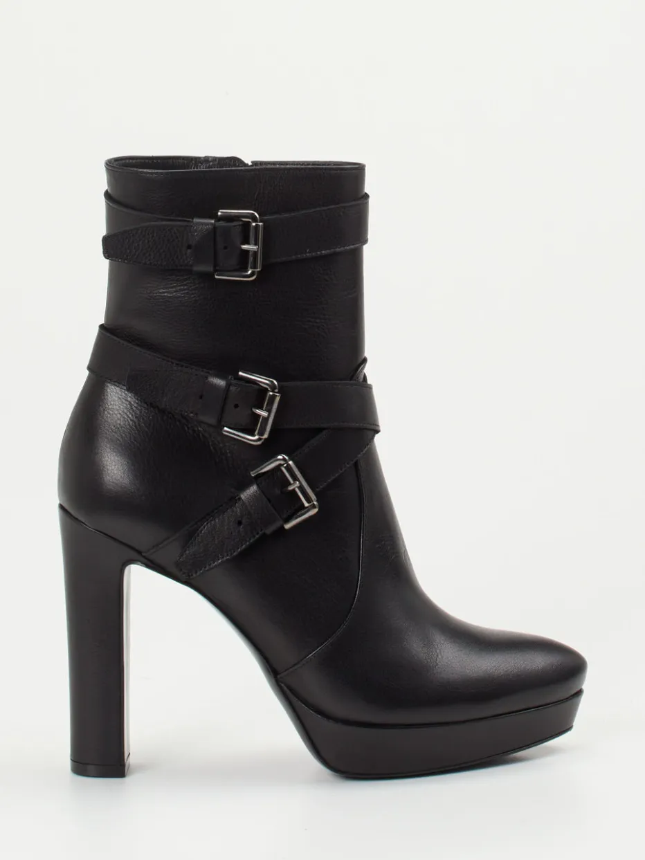 – Plateau-Stiefeletten aus Lammleder*Konstantin Starke Clearance