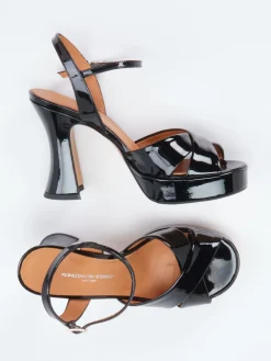 Damen Konstantin Starke – Plateau-Sandalette aus Lackleder