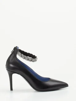 – Pumps aus Kalbleder mit Strassriemen*Konstantin Starke Discount