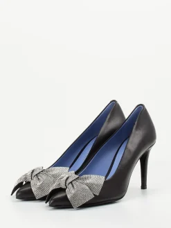 – Pumps aus Kalbleder mit Strassschleife*Konstantin Starke Sale