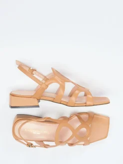 Damen Konstantin Starke – Riemchensandale aus Lammleder hell