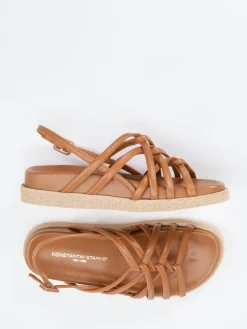 Damen Konstantin Starke – Riemchensandale aus Lammleder cognac