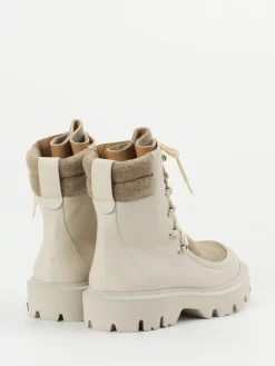 – Schnürboots aus Lammleder Creme*Konstantin Starke