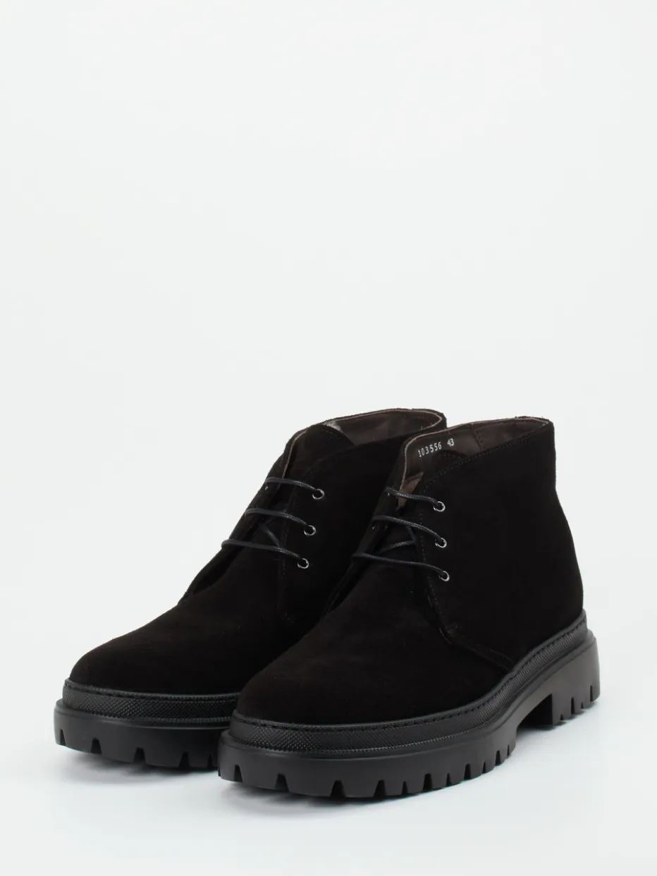 – Schnürboots aus Veloursleder*Konstantin Starke