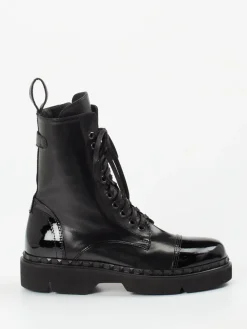 – Schnürboots aus Lammleder*Konstantin Starke Online