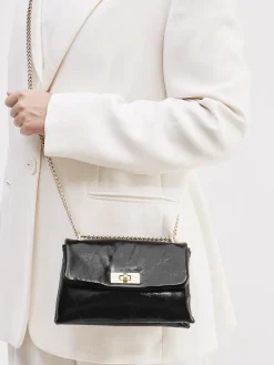 – Schultertasche aus Lackleder*Konstantin Starke Online