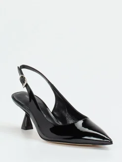 – Slingback-Pumps aus Lackleder*Konstantin Starke