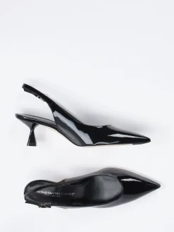 – Slingback-Pumps aus Lackleder*Konstantin Starke