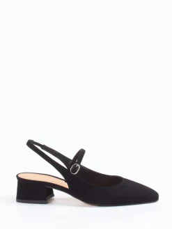 – Slingback-Pumps aus Veloursleder*Konstantin Starke