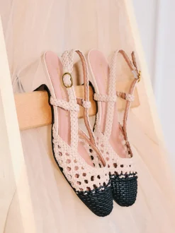 – Slingpumps aus Flechtleder*Konstantin Starke