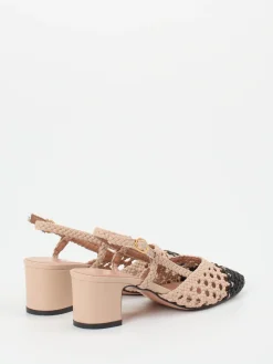 – Slingpumps aus Flechtleder*Konstantin Starke