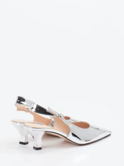 – Slingpumps aus Metallicleder*Konstantin Starke Outlet