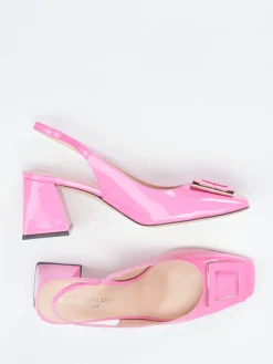 – Slingpumps aus Lackleder*Konstantin Starke