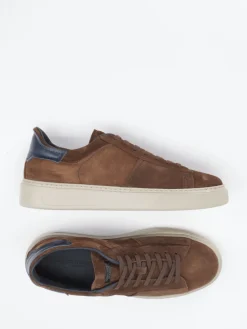 – Sneaker aus Veloursleder*Konstantin Starke New