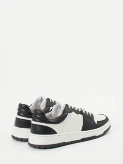 – Sneaker aus Kalbleder Offwhite-Schwarz*Konstantin Starke