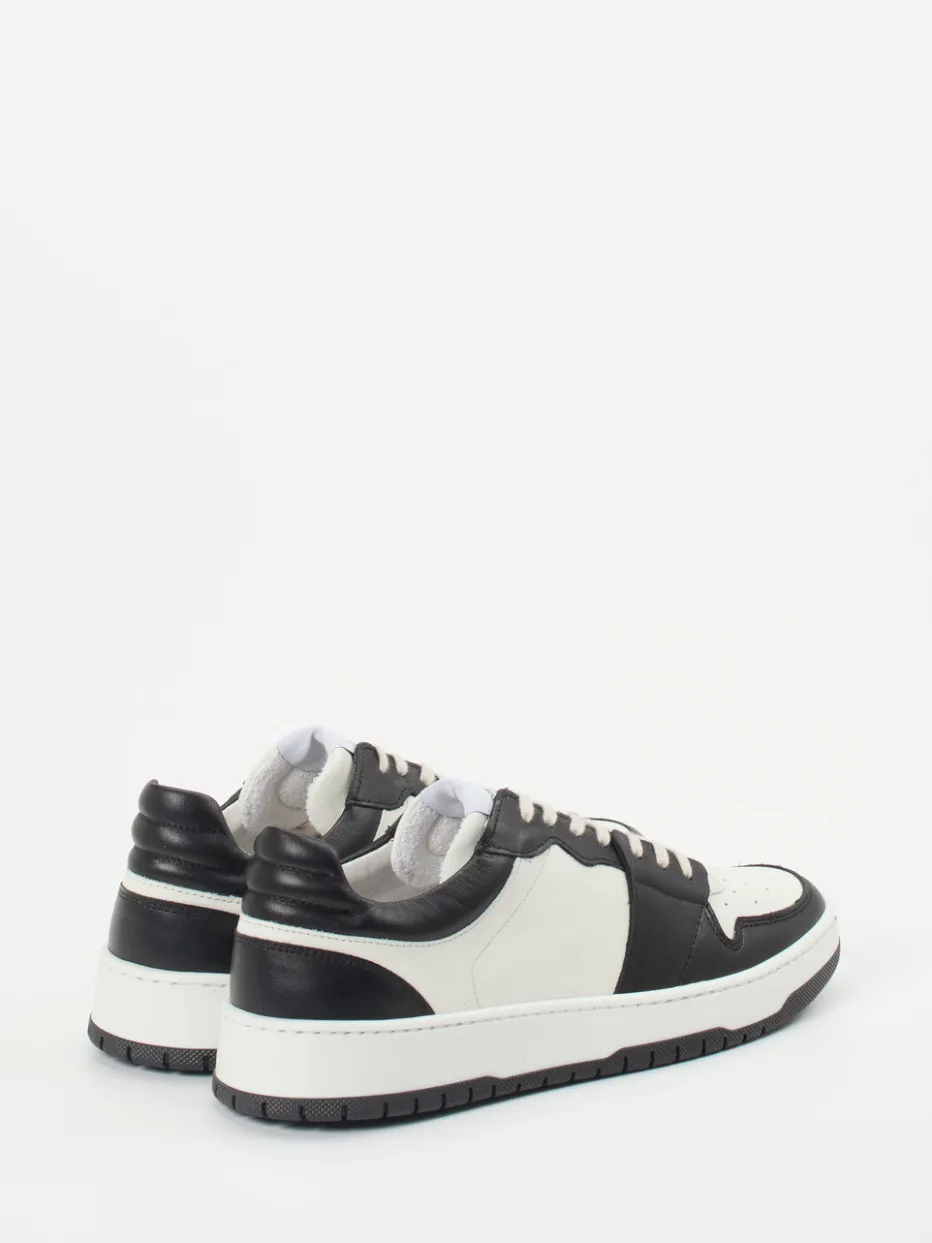 – Sneaker aus Kalbleder Offwhite-Schwarz*Konstantin Starke