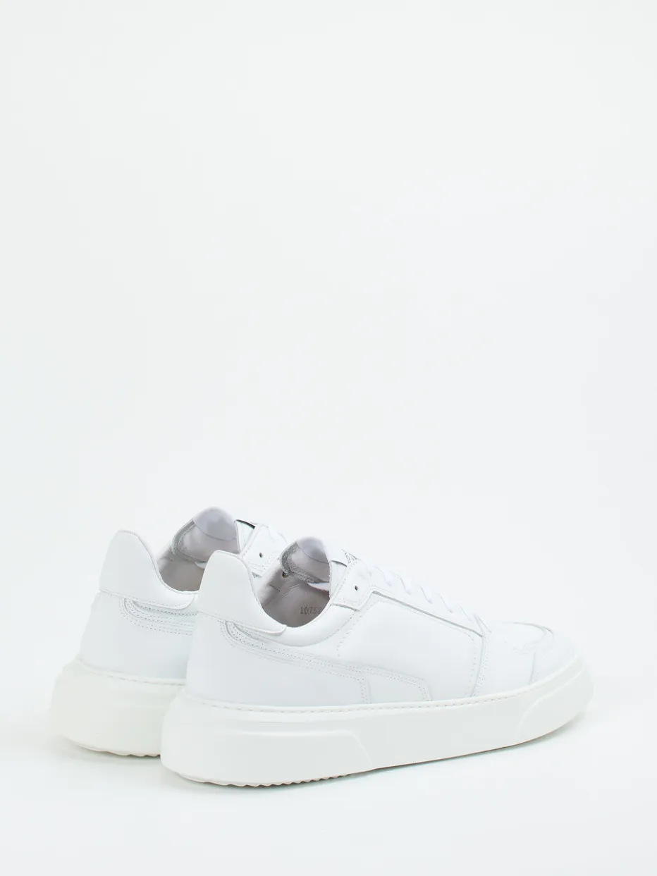 – Sneaker aus Kalbleder*Konstantin Starke Online