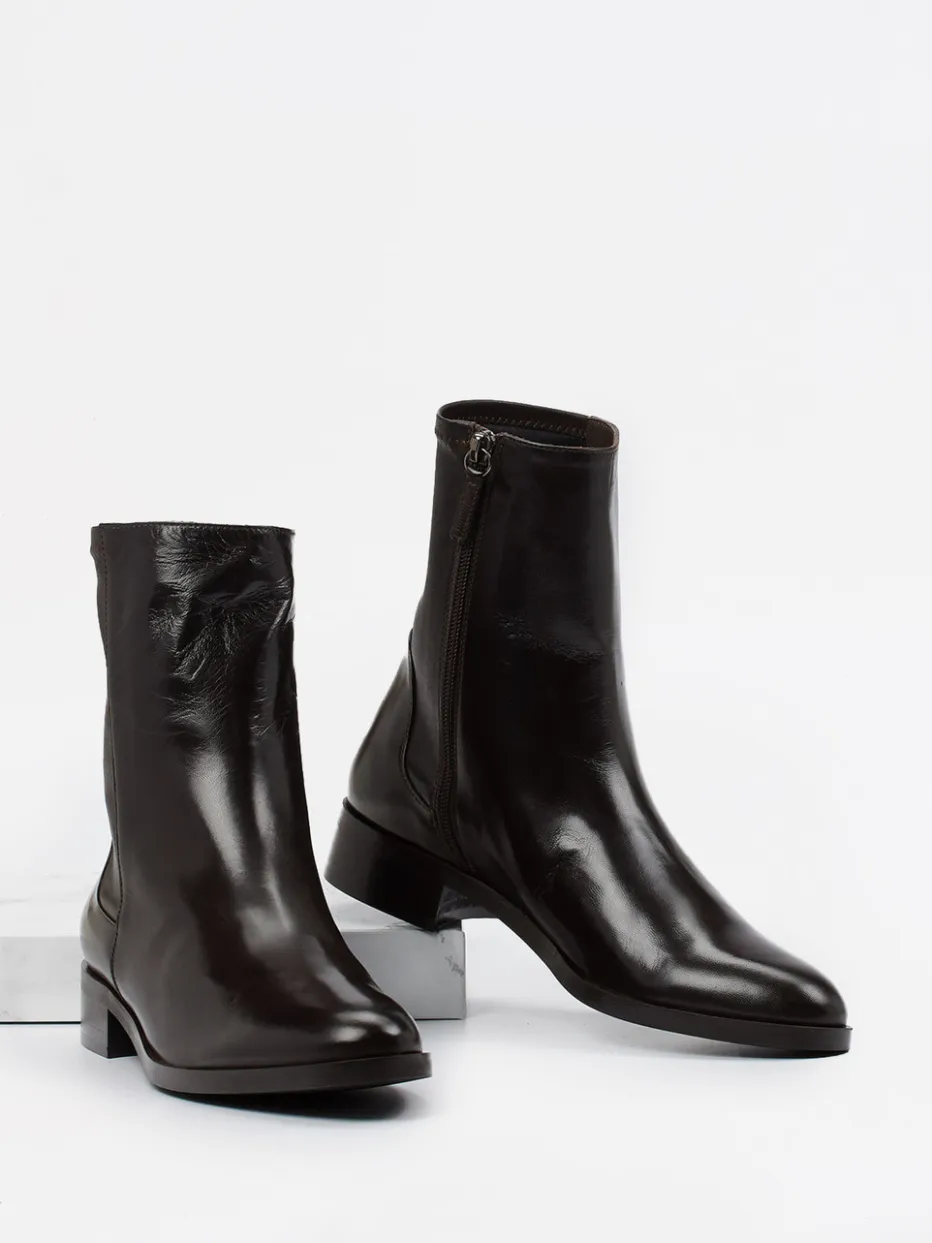 – Stiefelette aus Lammleder Dunkel*Konstantin Starke Sale