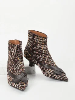 – Stiefelette aus Bouclé und Leder dunkelbraun*Konstantin Starke Hot