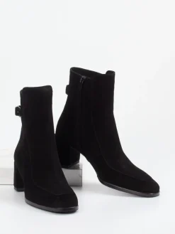 – Stiefelette aus Veloursleder*Konstantin Starke Discount