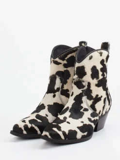 Damen Konstantin Starke – Western-Stiefeletten aus Ponyfell