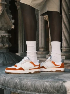 – Sneaker aus Kalbleder und Veloursleder Creme*La Martina New