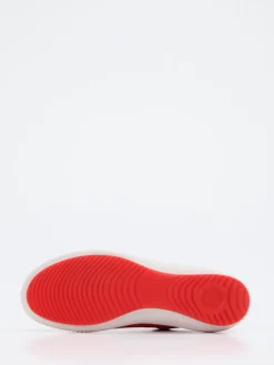 – Sneaker aus Veloursleder in Signal*Legero