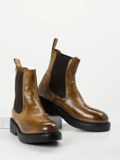 – Chelsea Boots aus Büffelleder cognac*Lemargo Hot