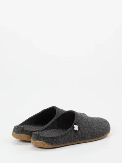 – Filzpantoffeln aus Wolle anthrazit*Living Kitzbühel