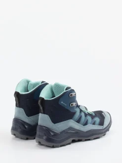 – Wanderschuh aus Veloursleder und Mesh*Lowa