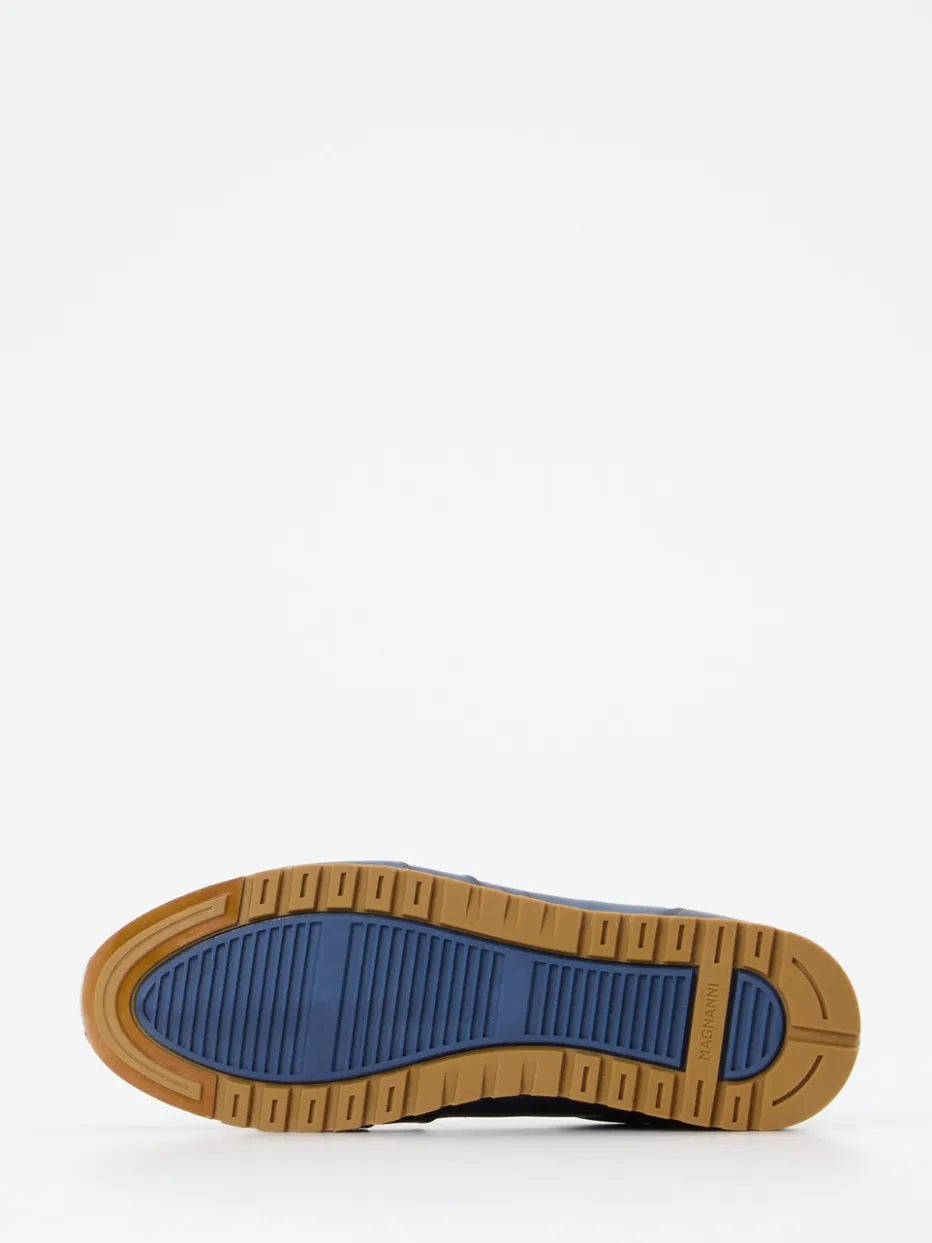 – Sneaker aus Kalbleder in Nacht*Magnanni