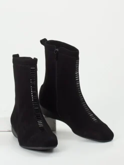 – Ankle Boots aus Veloursleder*Mania Online