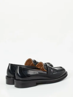 – Loafer aus Hochglanzleder*Mannori Hot