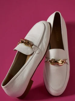 – Loafer aus Kalbleder in Offwhite*Mannori