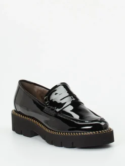 – Loafer aus Lackleder in*Mannori