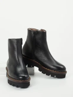 – Stiefeletten aus Kalbleder*Mannori Outlet