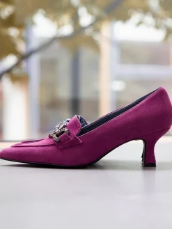 – Kitten-Heel-Pumps aus Veloursleder*Maripé Best