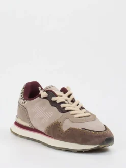 Damen MRP – Retro-Sneaker aus Veloursleder Beige