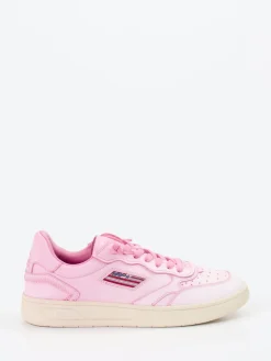 – Sneaker aus Kalbleder in Pastell*MRP Hot