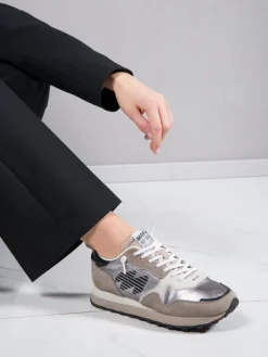 Damen MRP – Sneaker aus Metallicleder und Velours beige