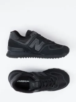 – Retro-Sneaker aus Veloursleder und Mesh*New Balance Clearance